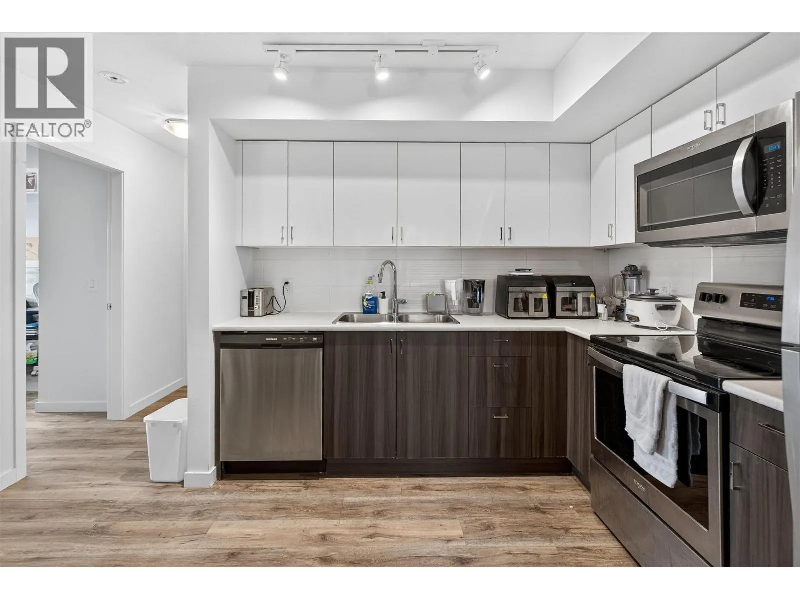 725 Academy Way Unit# 222