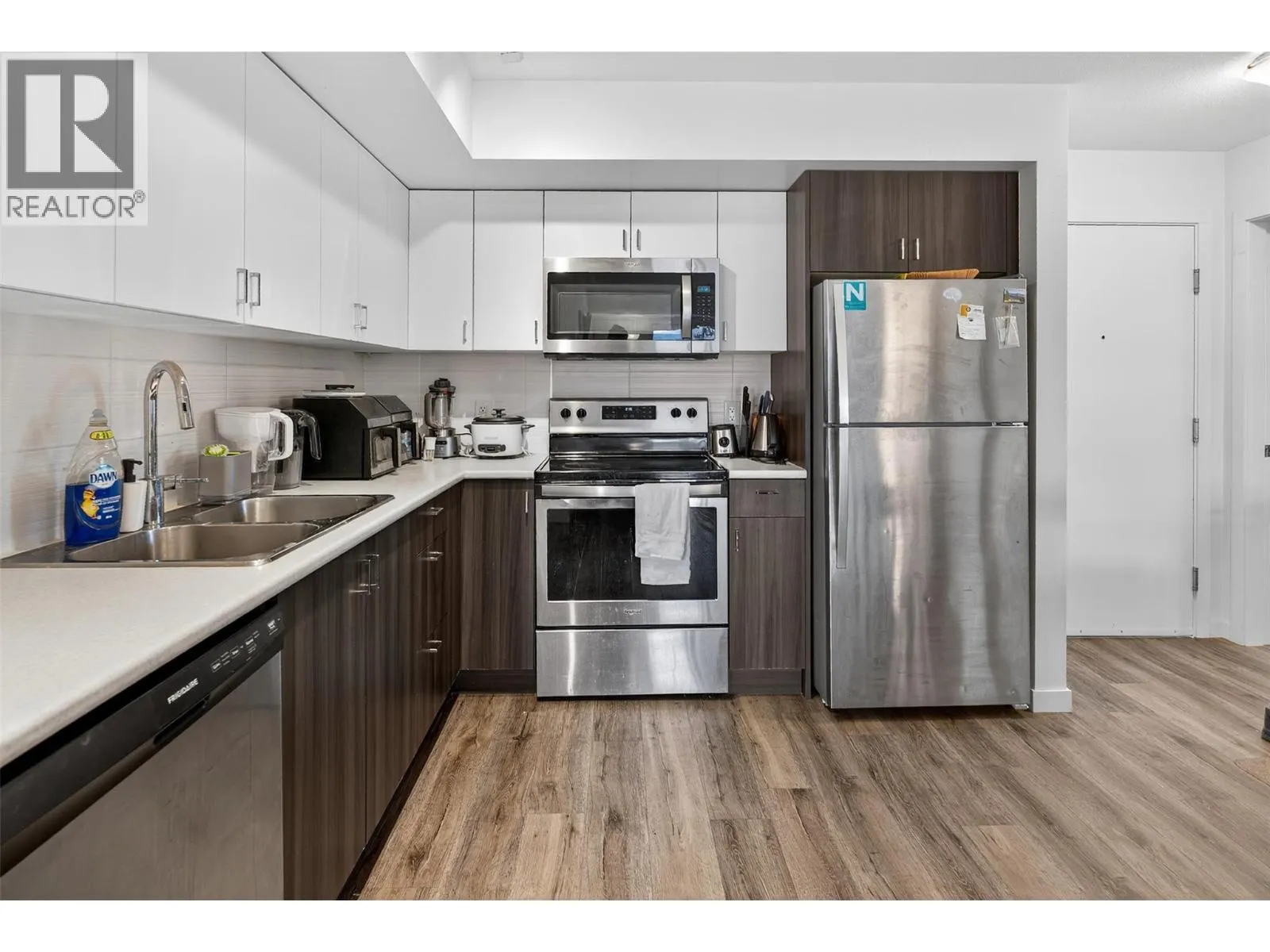 725 Academy Way Unit# 222