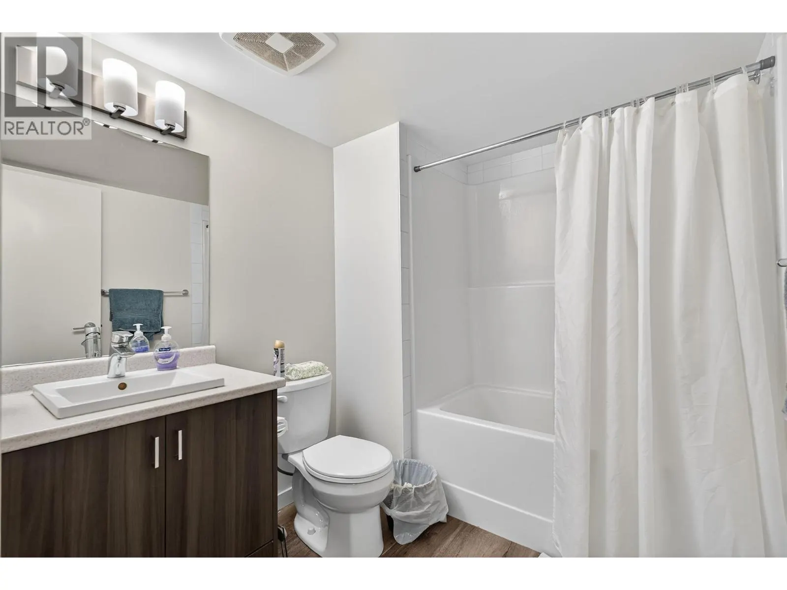 725 Academy Way Unit# 222