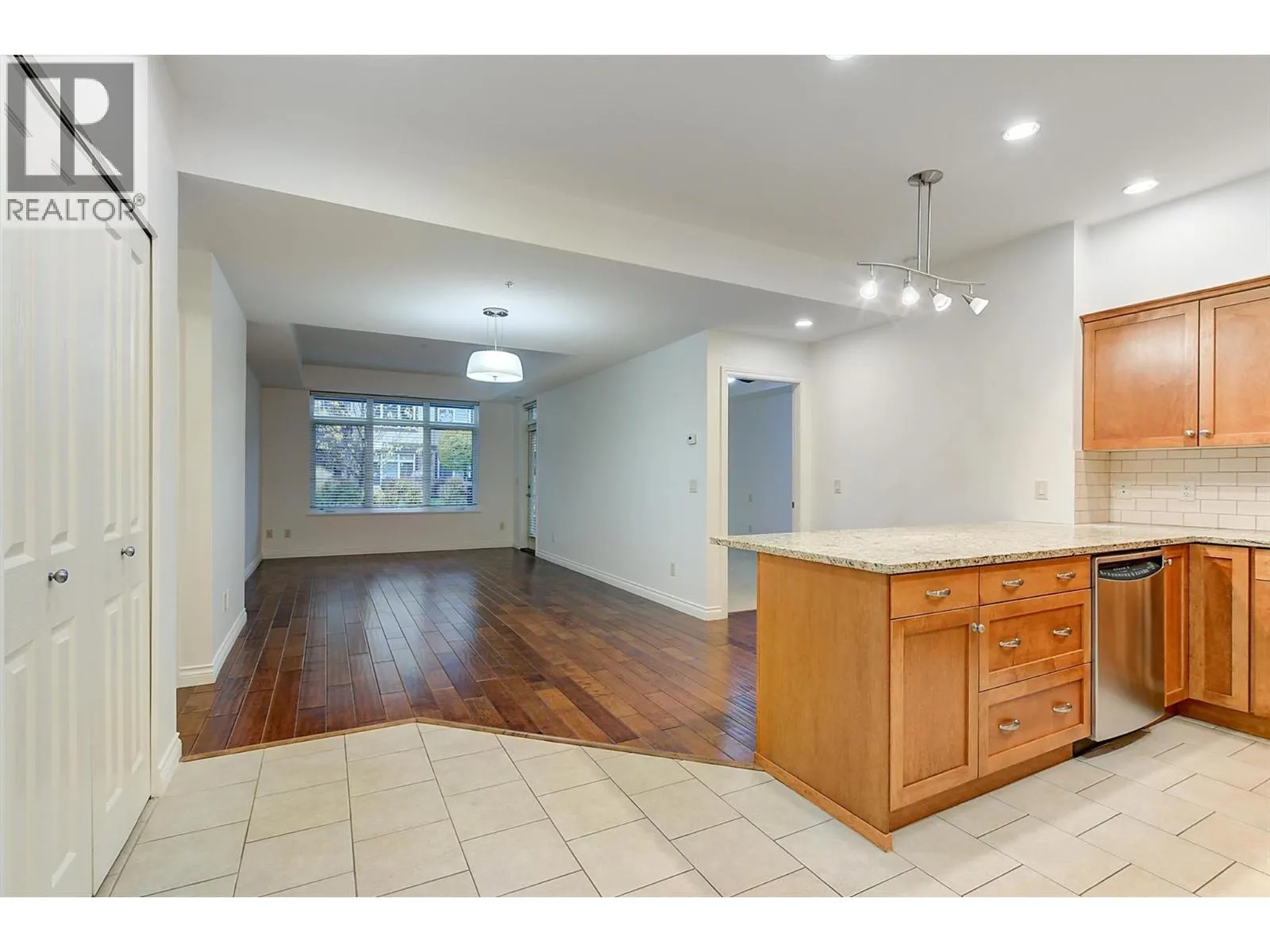 3843 BROWN Road Unit# 2109