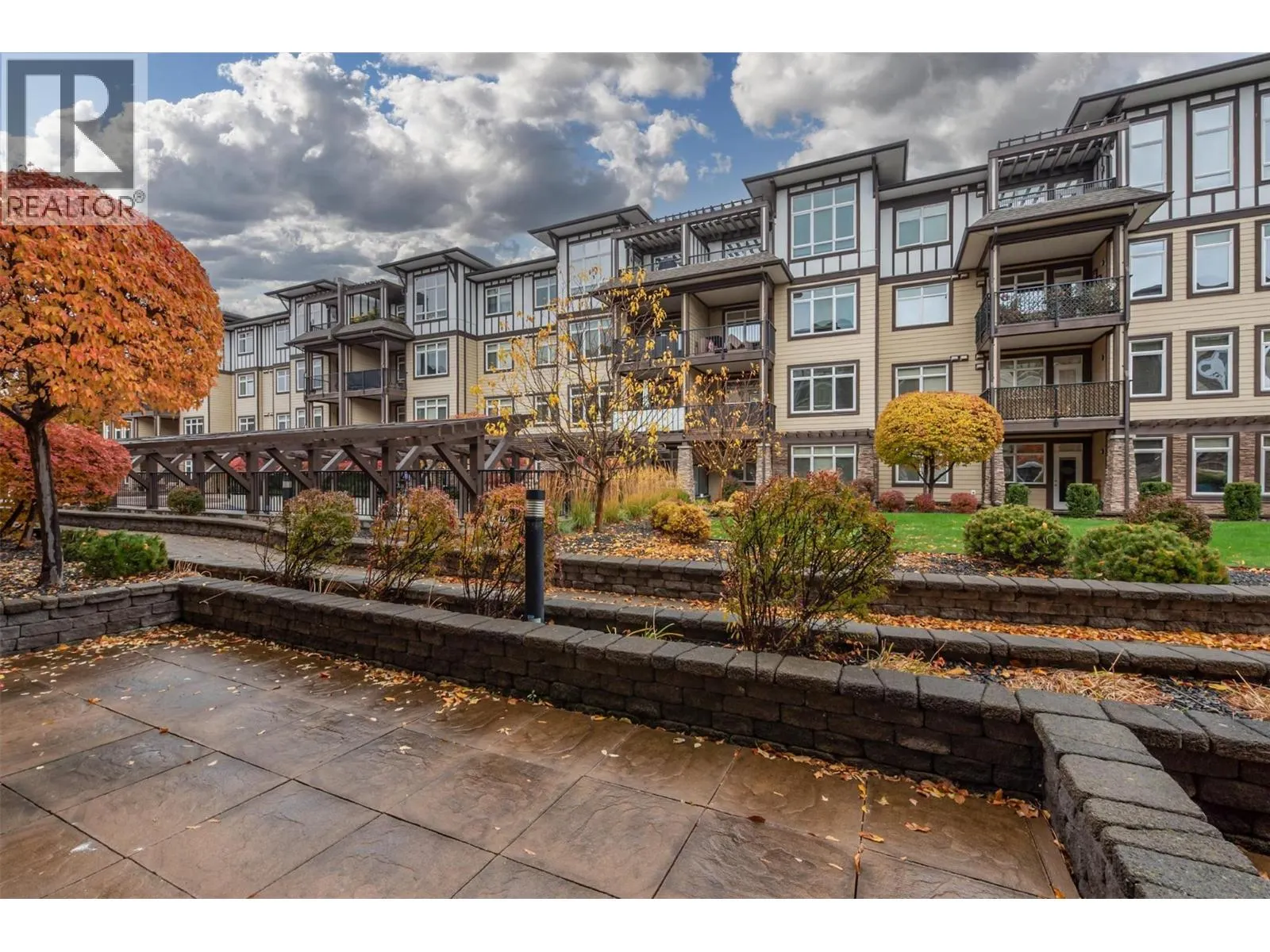 3843 BROWN Road Unit# 2109