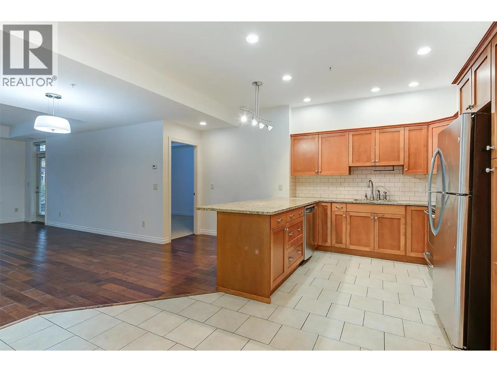 3843 BROWN Road Unit# 2109