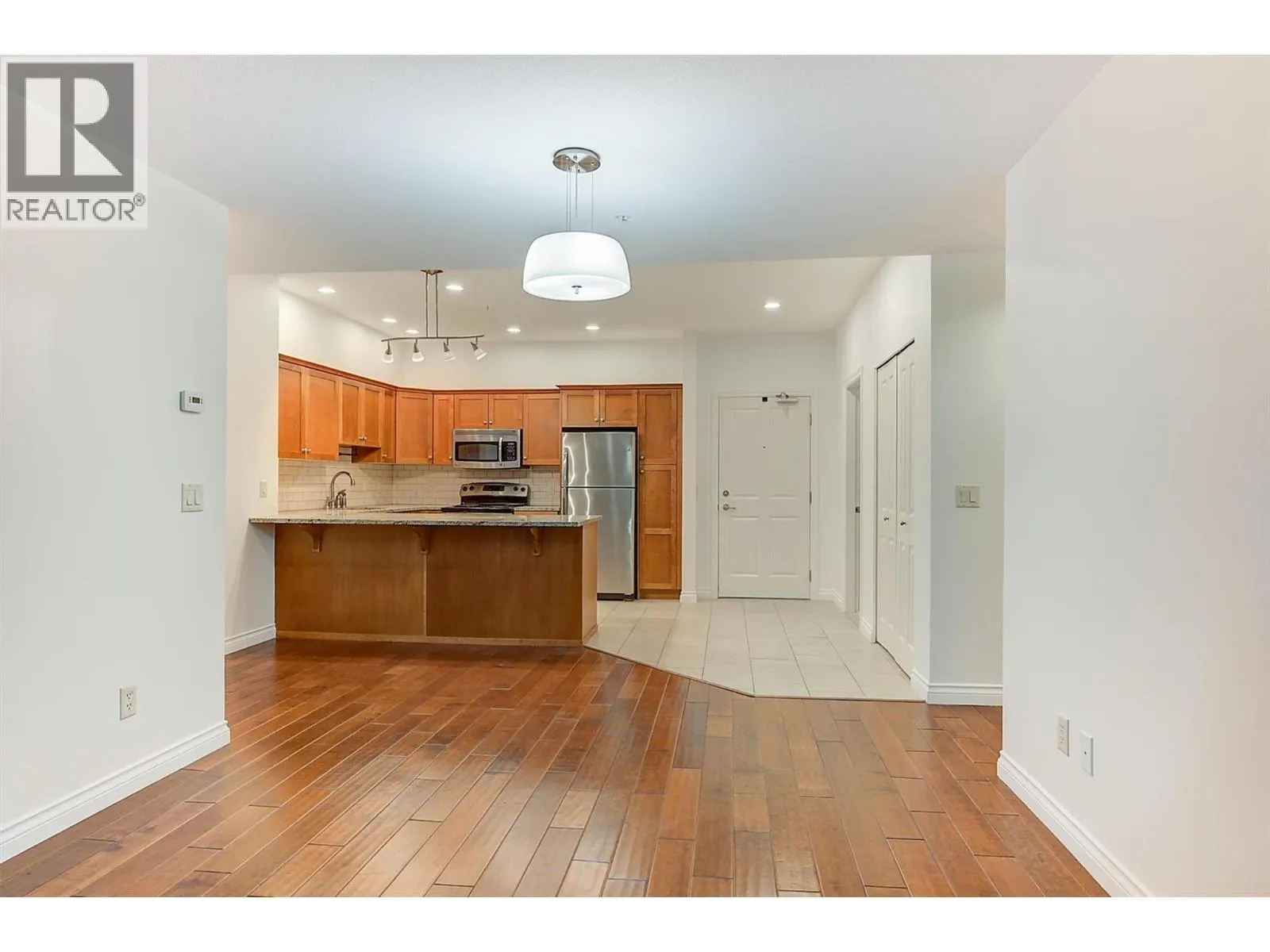 3843 BROWN Road Unit# 2109