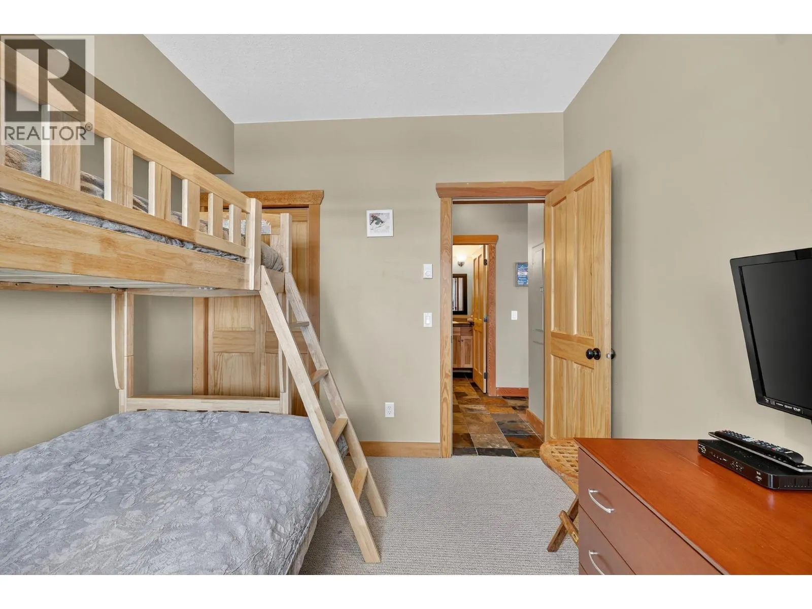 315 Whitehorse Lane Unit# 203