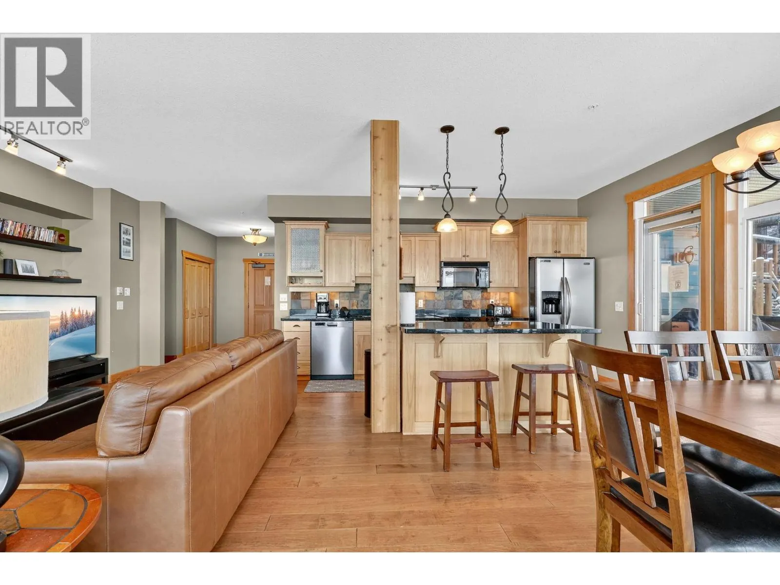 315 Whitehorse Lane Unit# 203