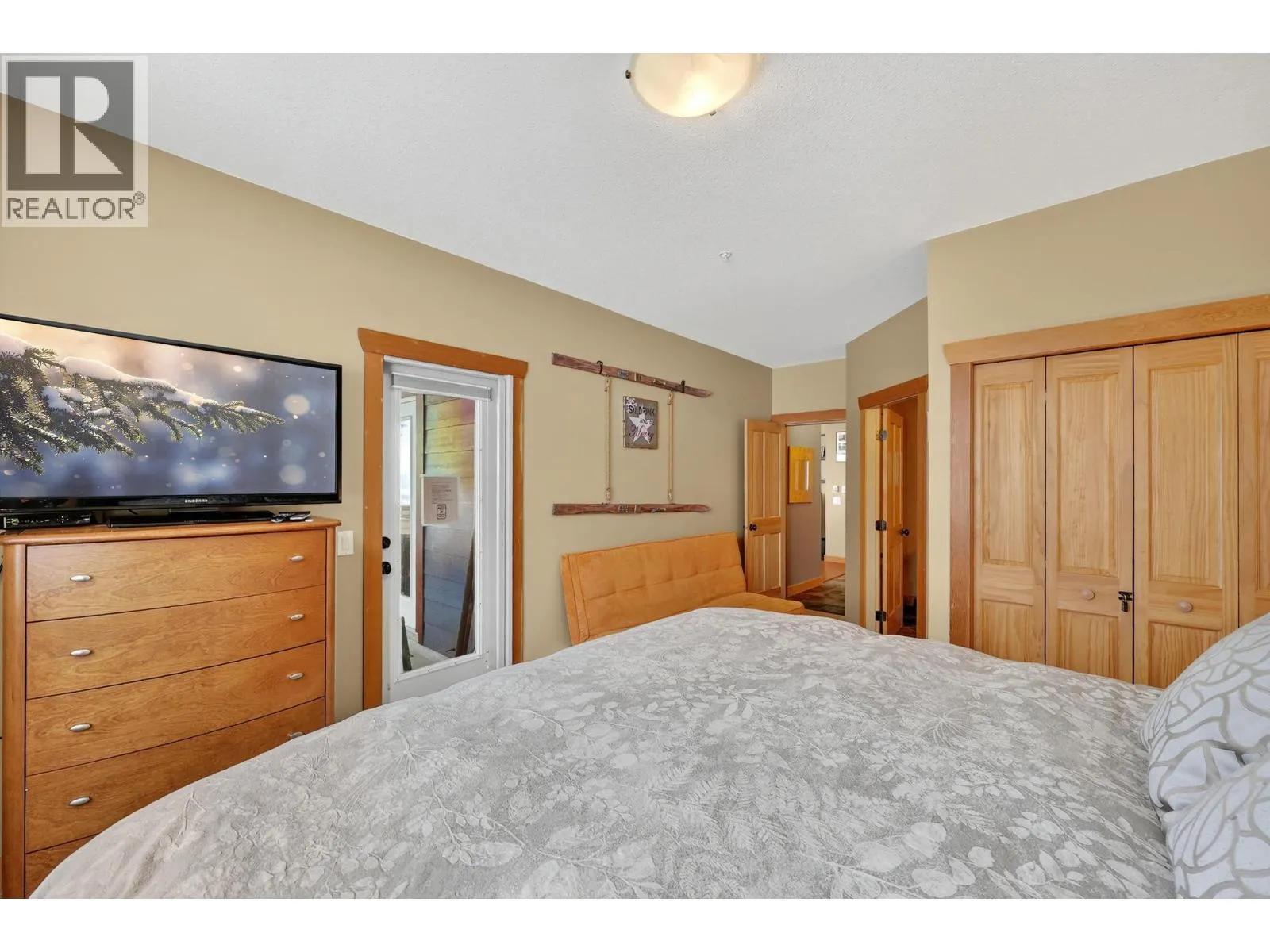 315 Whitehorse Lane Unit# 203