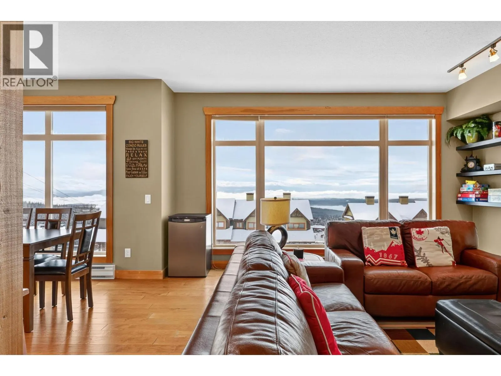 315 Whitehorse Lane Unit# 203