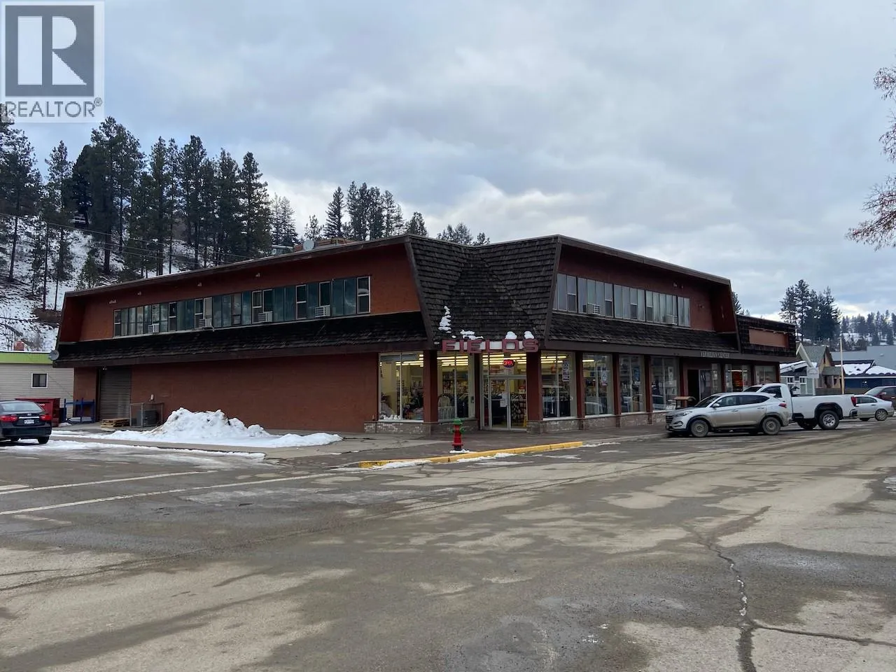 219 Vermillion Avenue