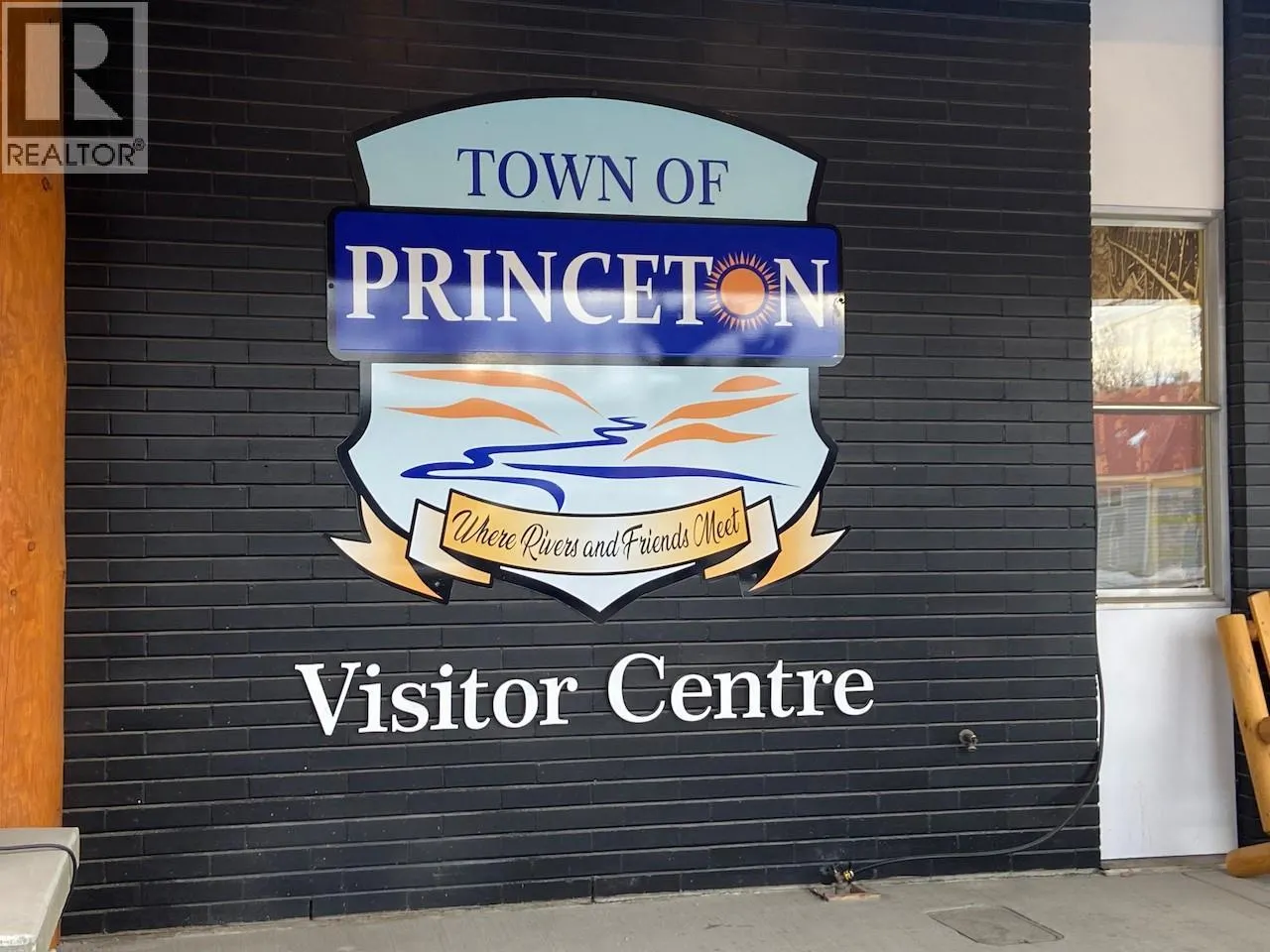 219 Vermillion Avenue