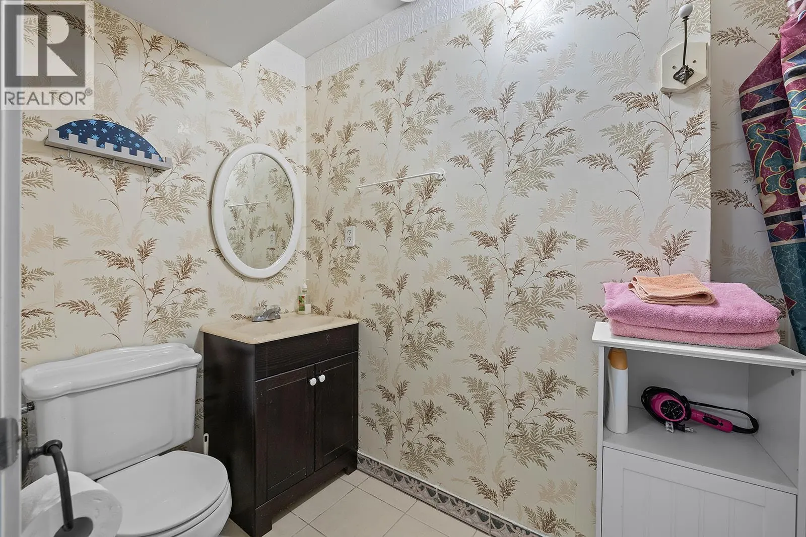 1282 Lakeview Cove Place