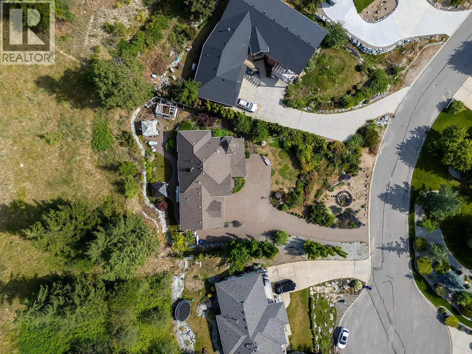 1282 Lakeview Cove Place