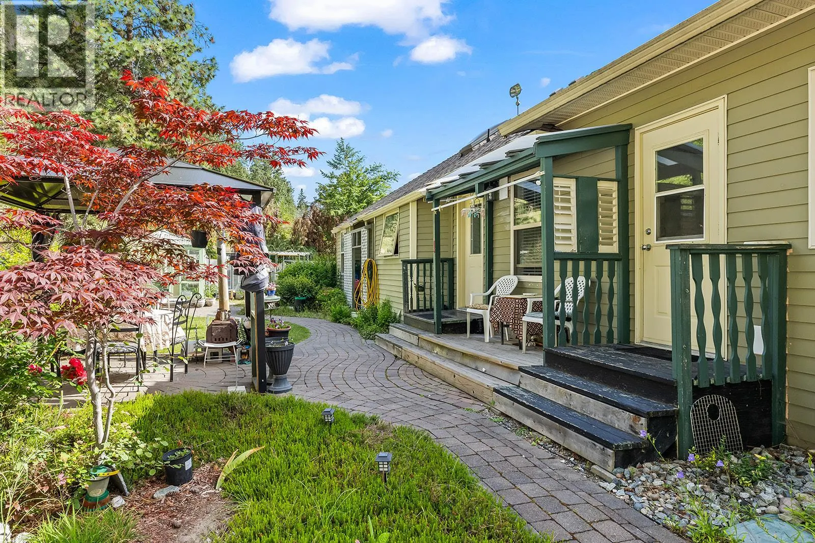 1282 Lakeview Cove Place