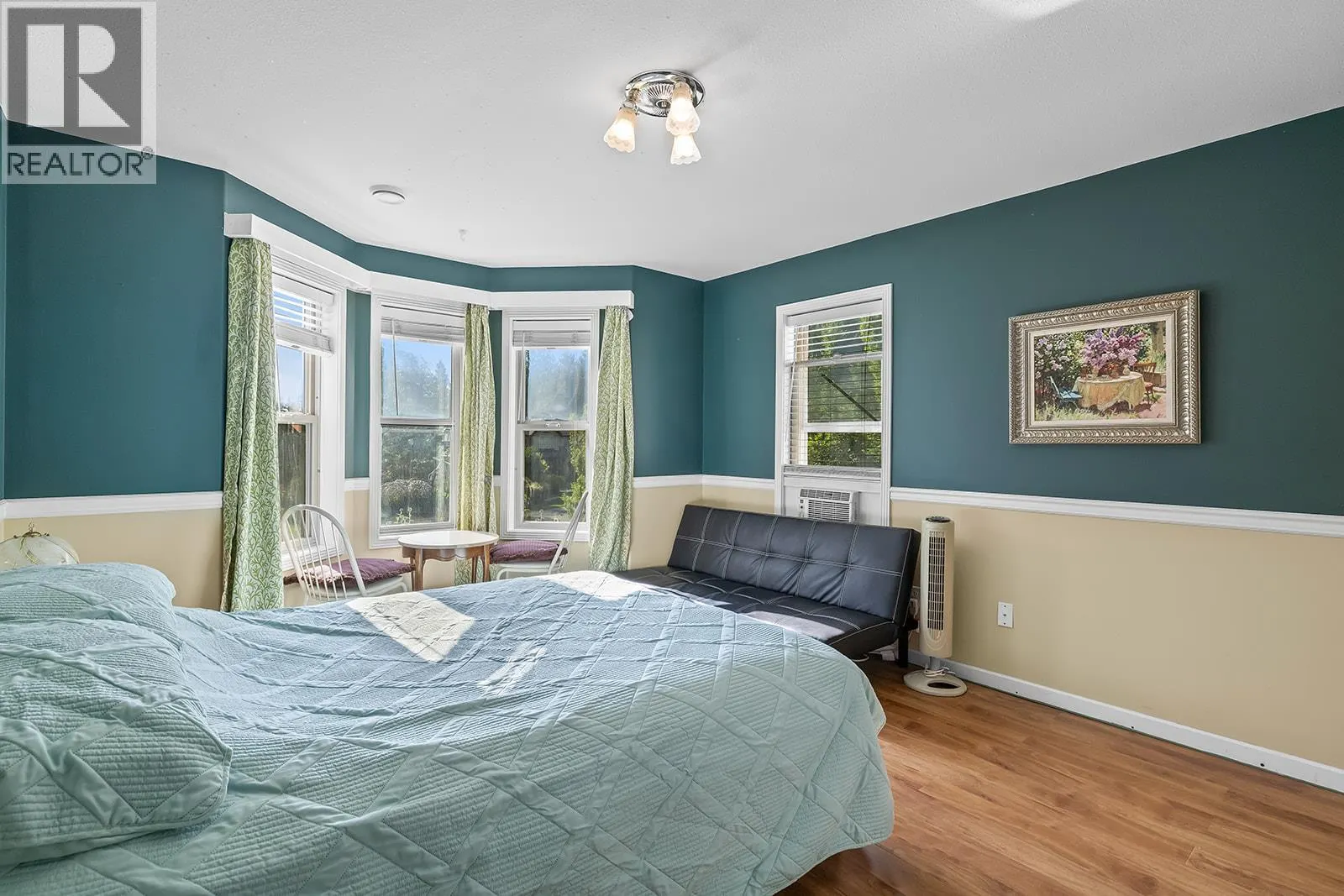 1282 Lakeview Cove Place