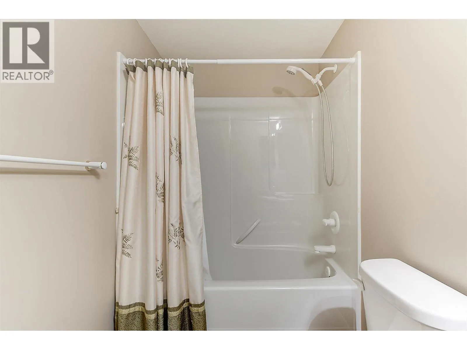 3890 Brown Road Unit# 102