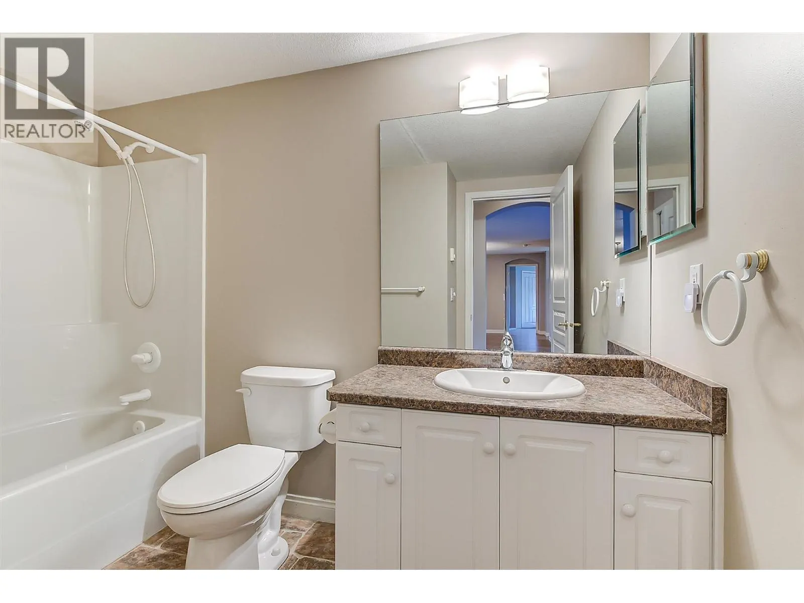 3890 Brown Road Unit# 102