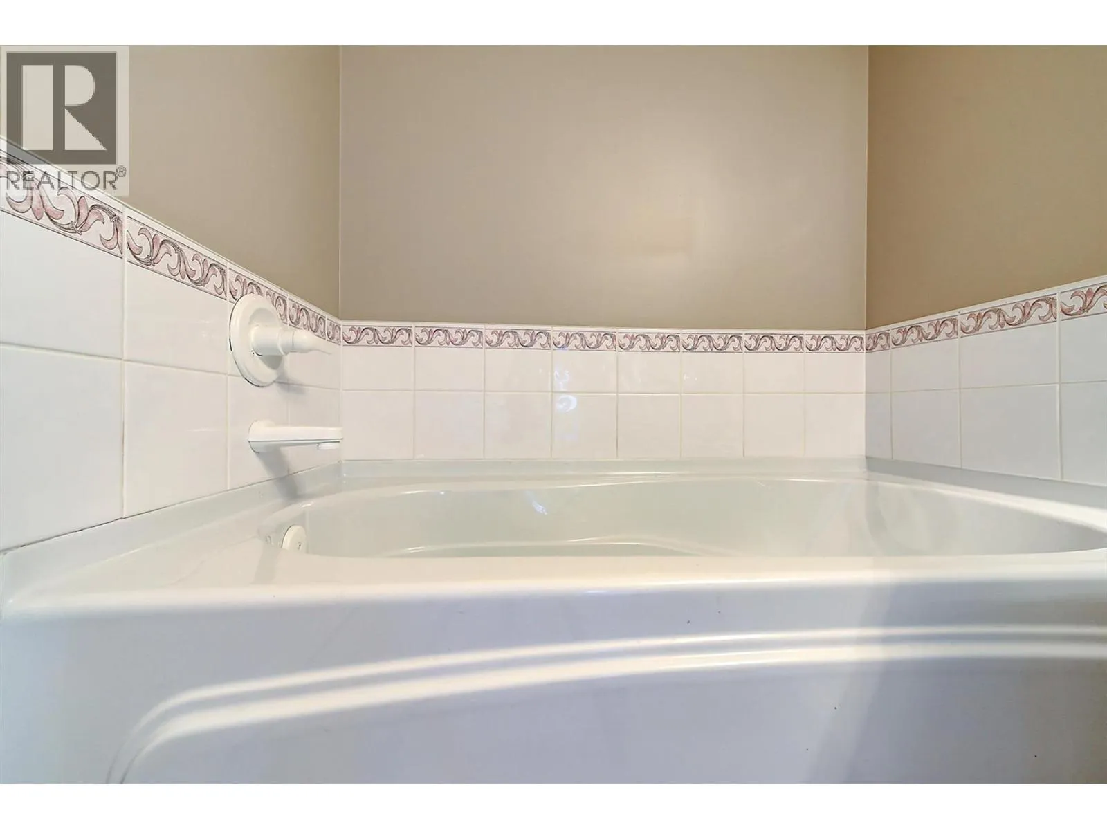 3890 Brown Road Unit# 102