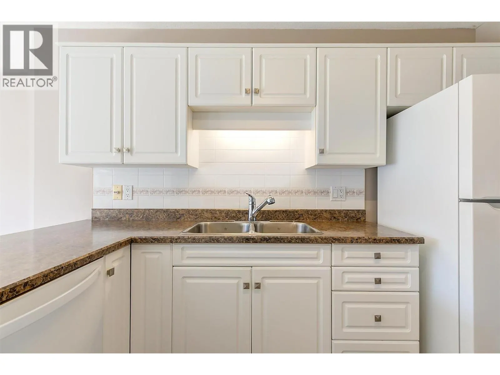 3890 Brown Road Unit# 102