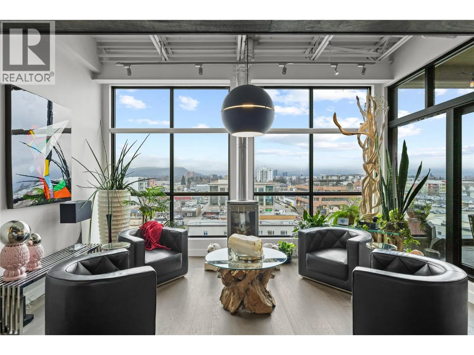 1630 Pandosy Street Unit# 605