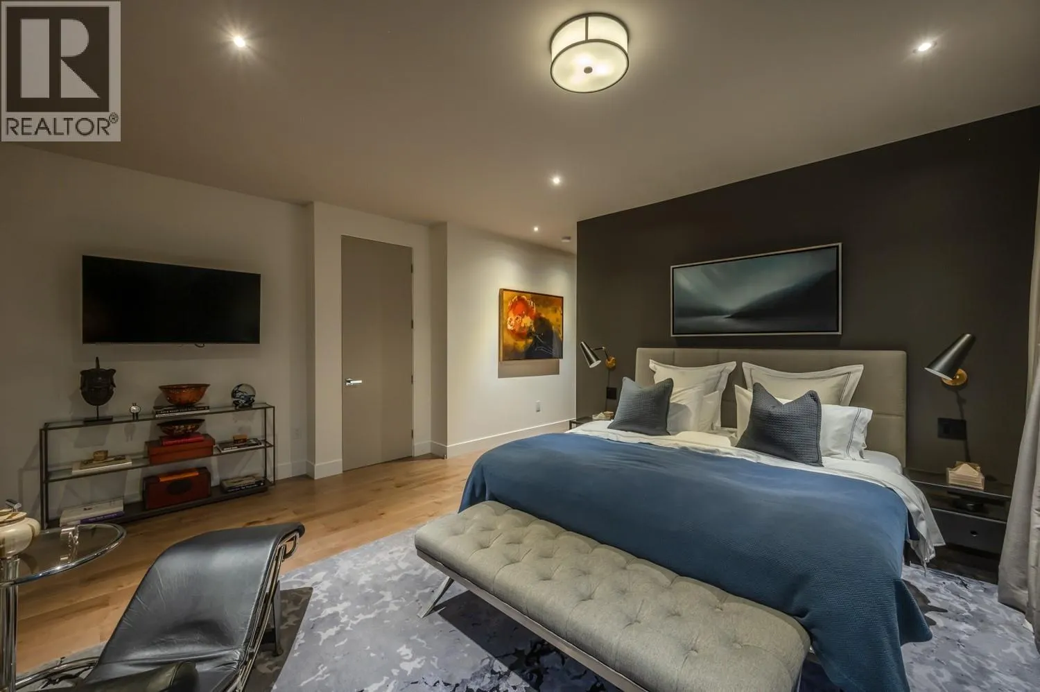 681 Vancouver Avenue