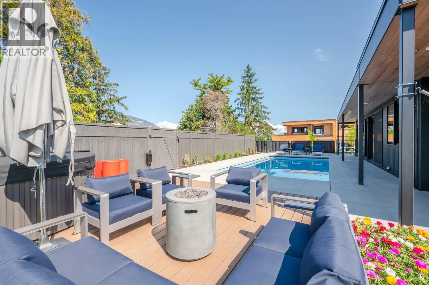 681 Vancouver Avenue