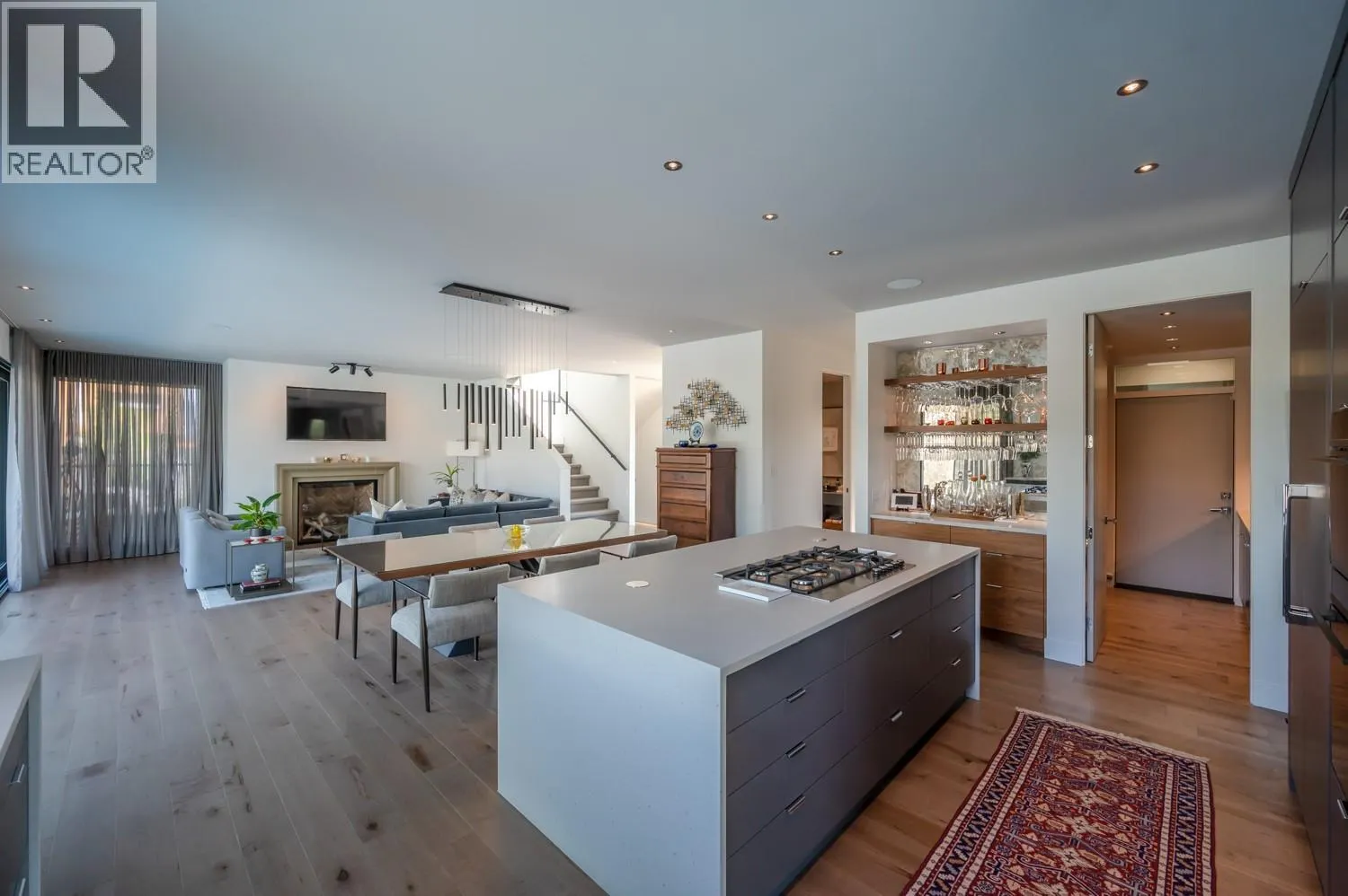 681 Vancouver Avenue