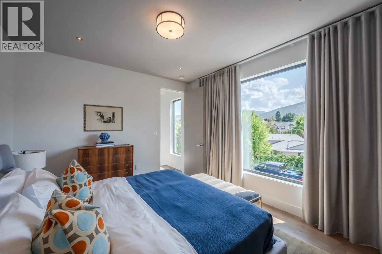 681 Vancouver Avenue