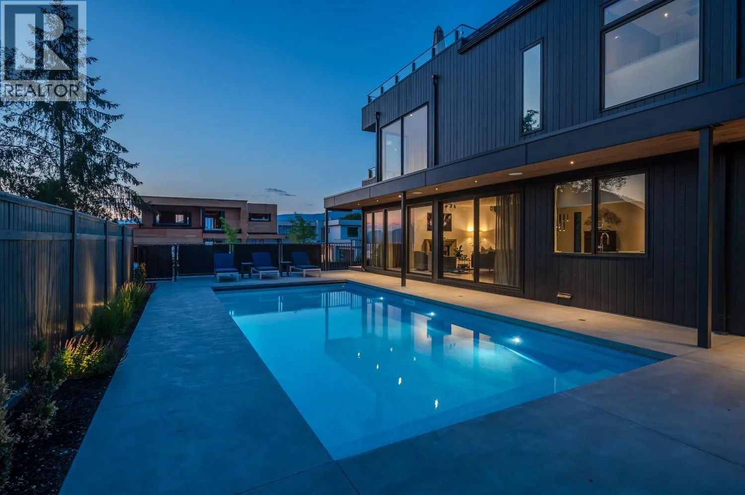 681 Vancouver Avenue