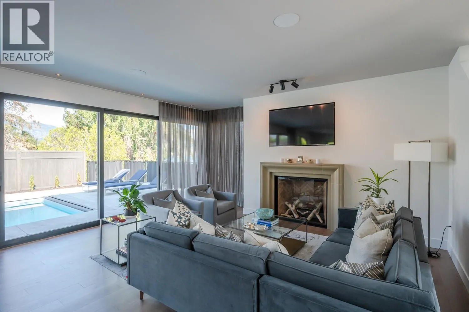 681 Vancouver Avenue