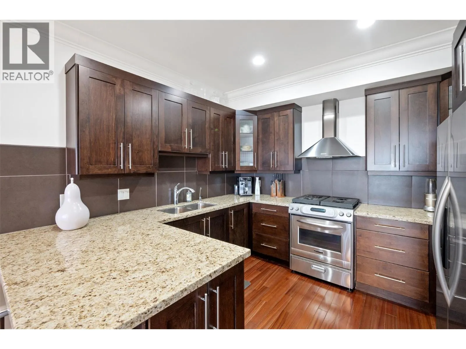 4214 GOLF COURSE Drive