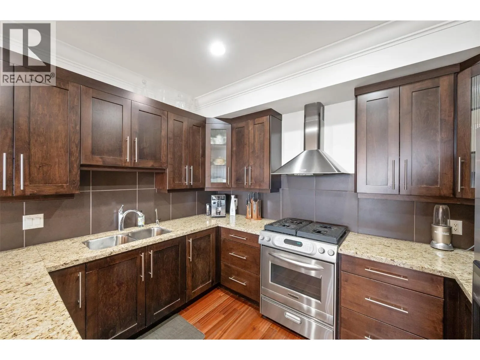 4214 GOLF COURSE Drive