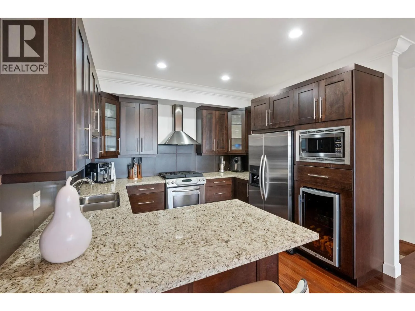 4214 GOLF COURSE Drive