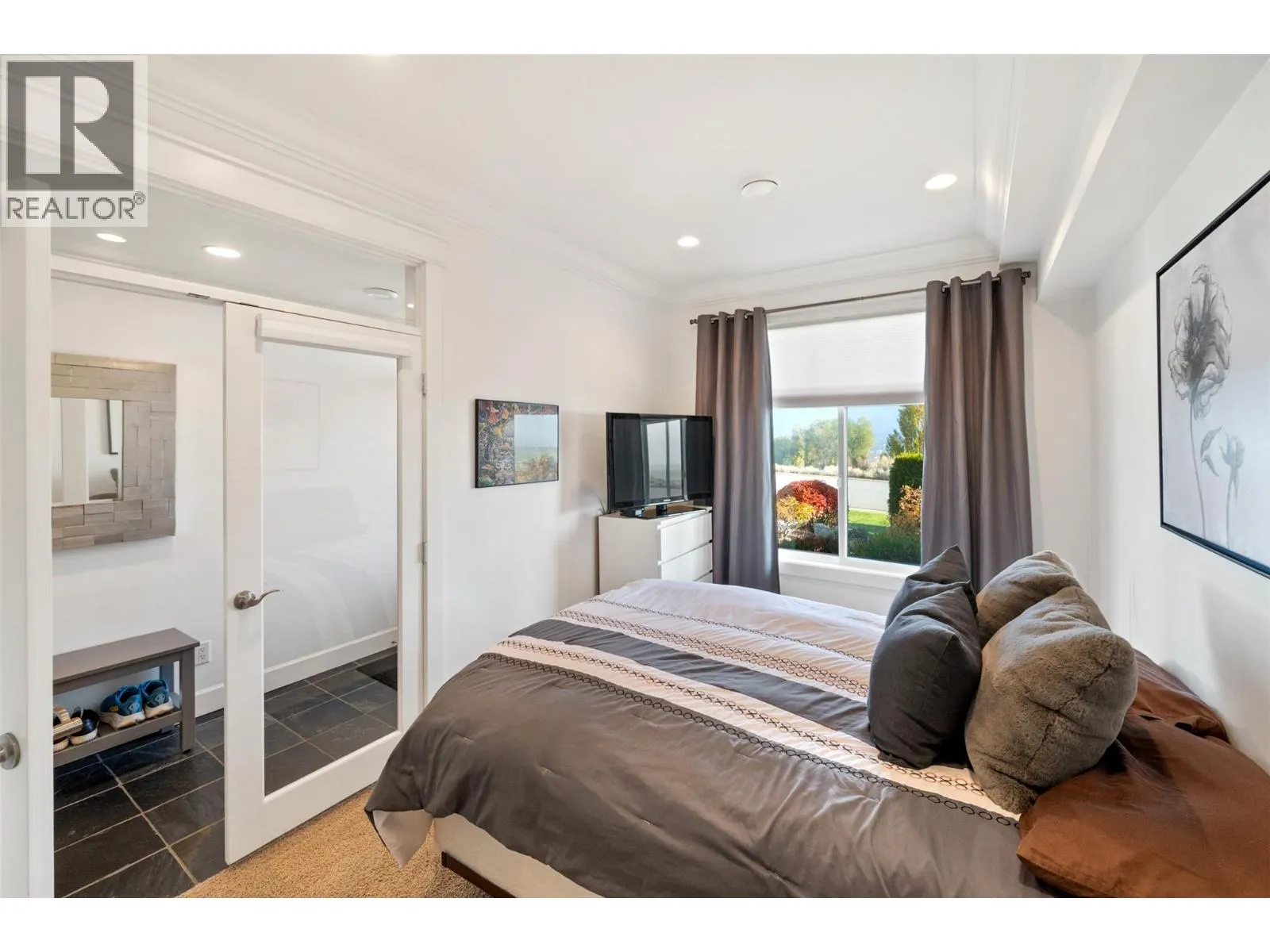 4214 GOLF COURSE Drive