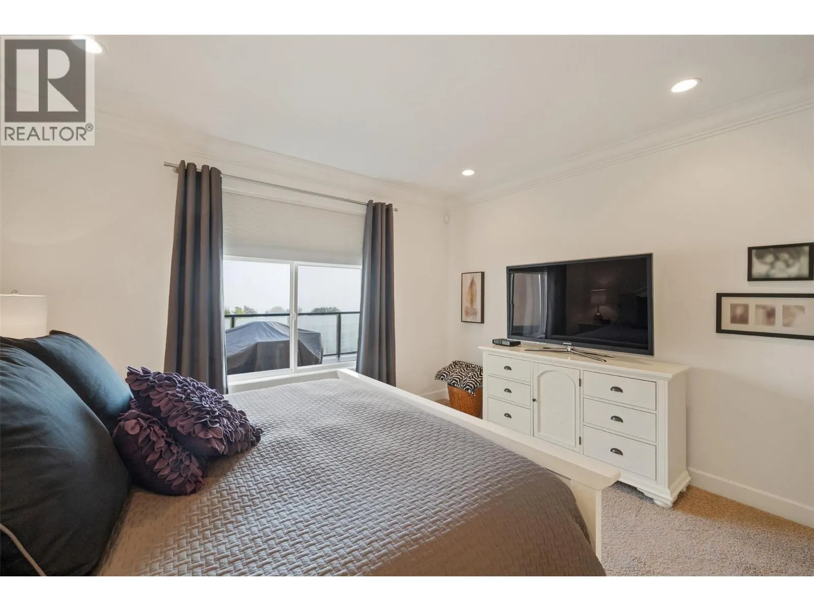 4214 GOLF COURSE Drive