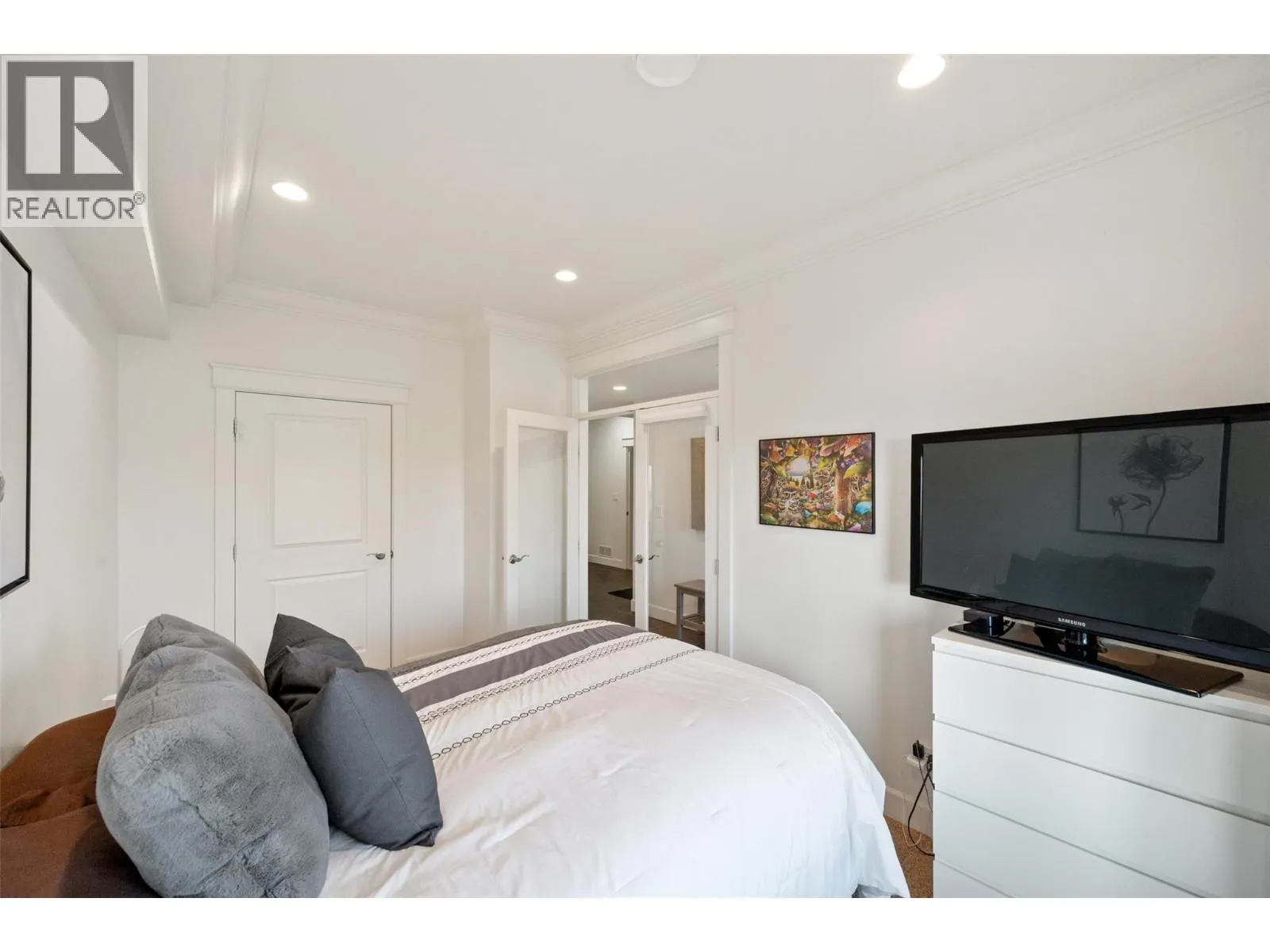 4214 GOLF COURSE Drive