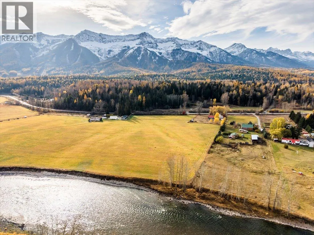 2370 Highway 3 Highway