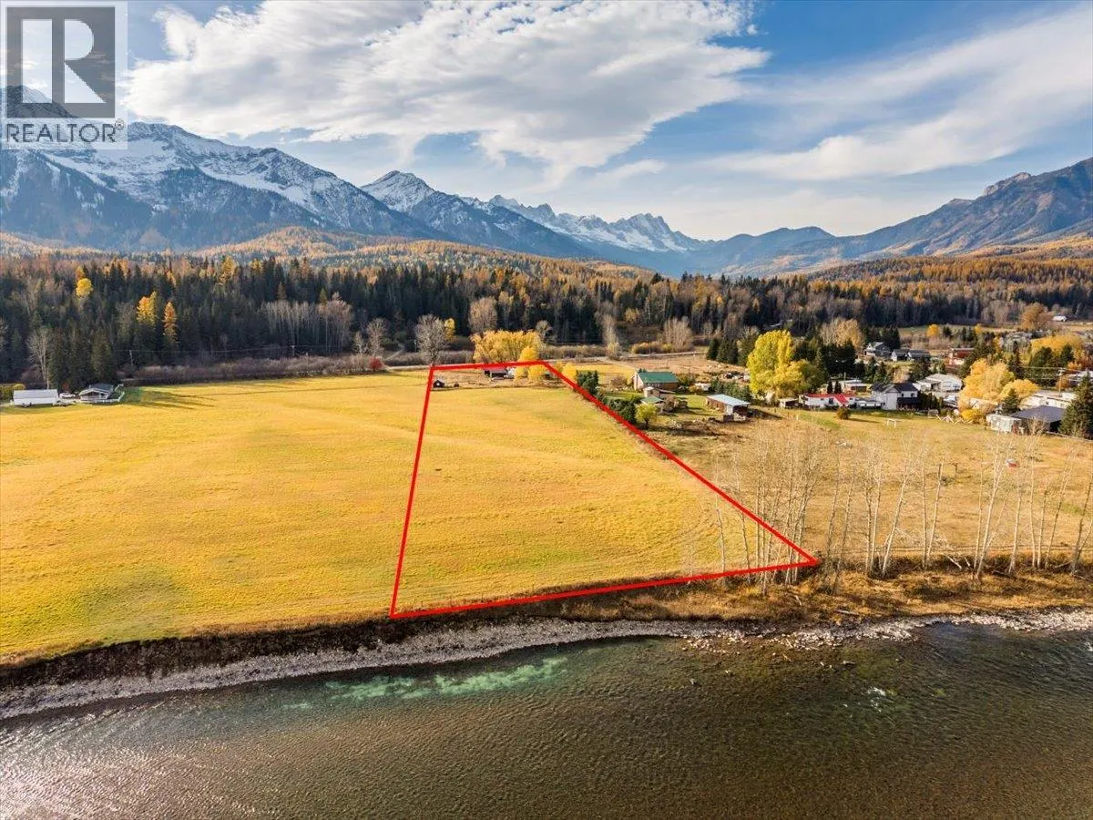 2370 Highway 3 Highway