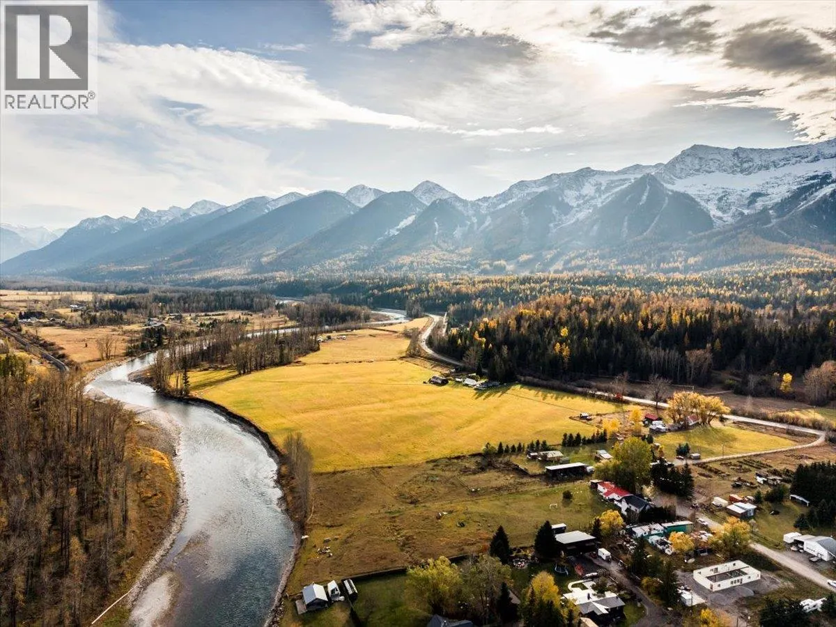 2370 Highway 3 Highway