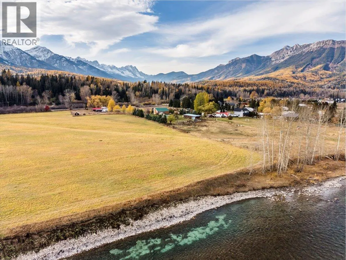 2370 Highway 3 Highway