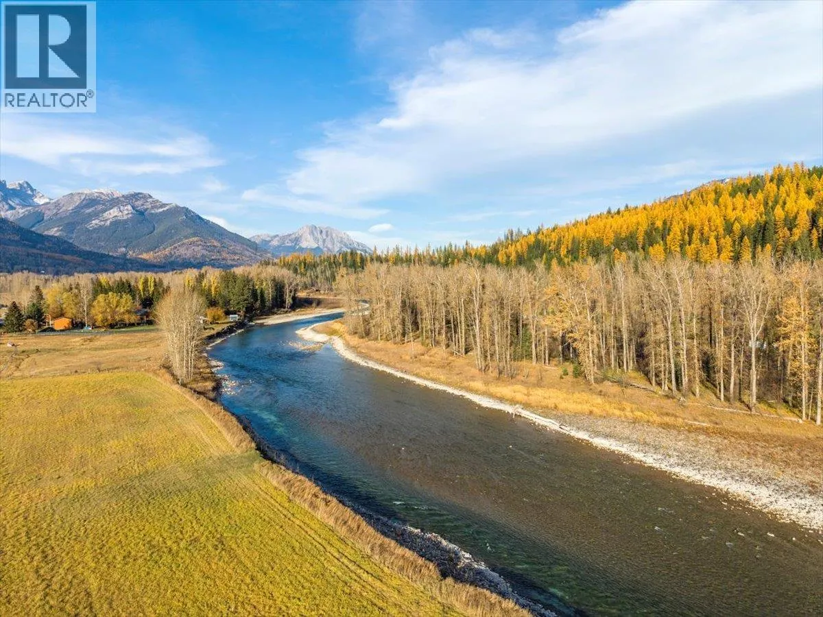 2370 Highway 3 Highway