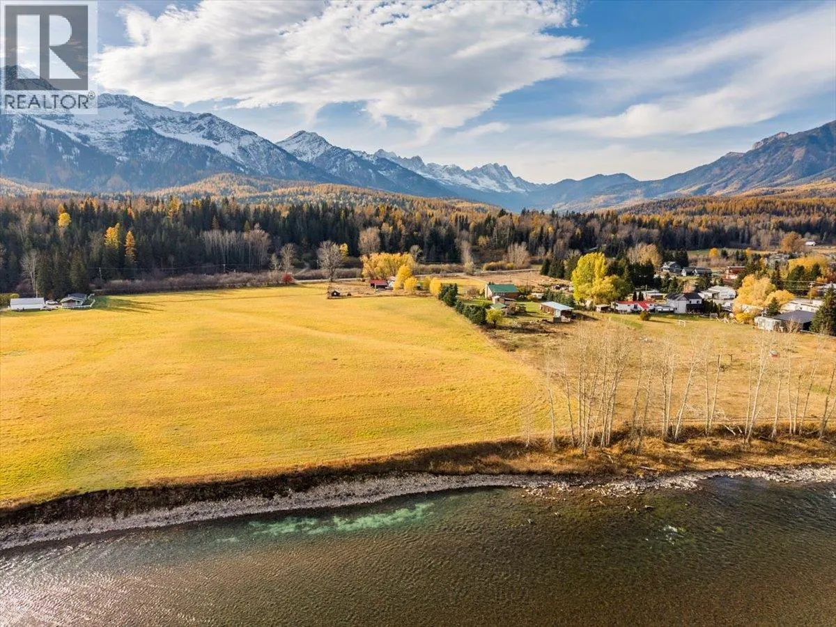 2370 Highway 3 Highway