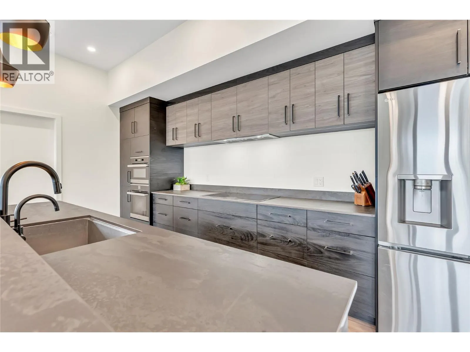 3331 Evergreen Drive Unit# 117