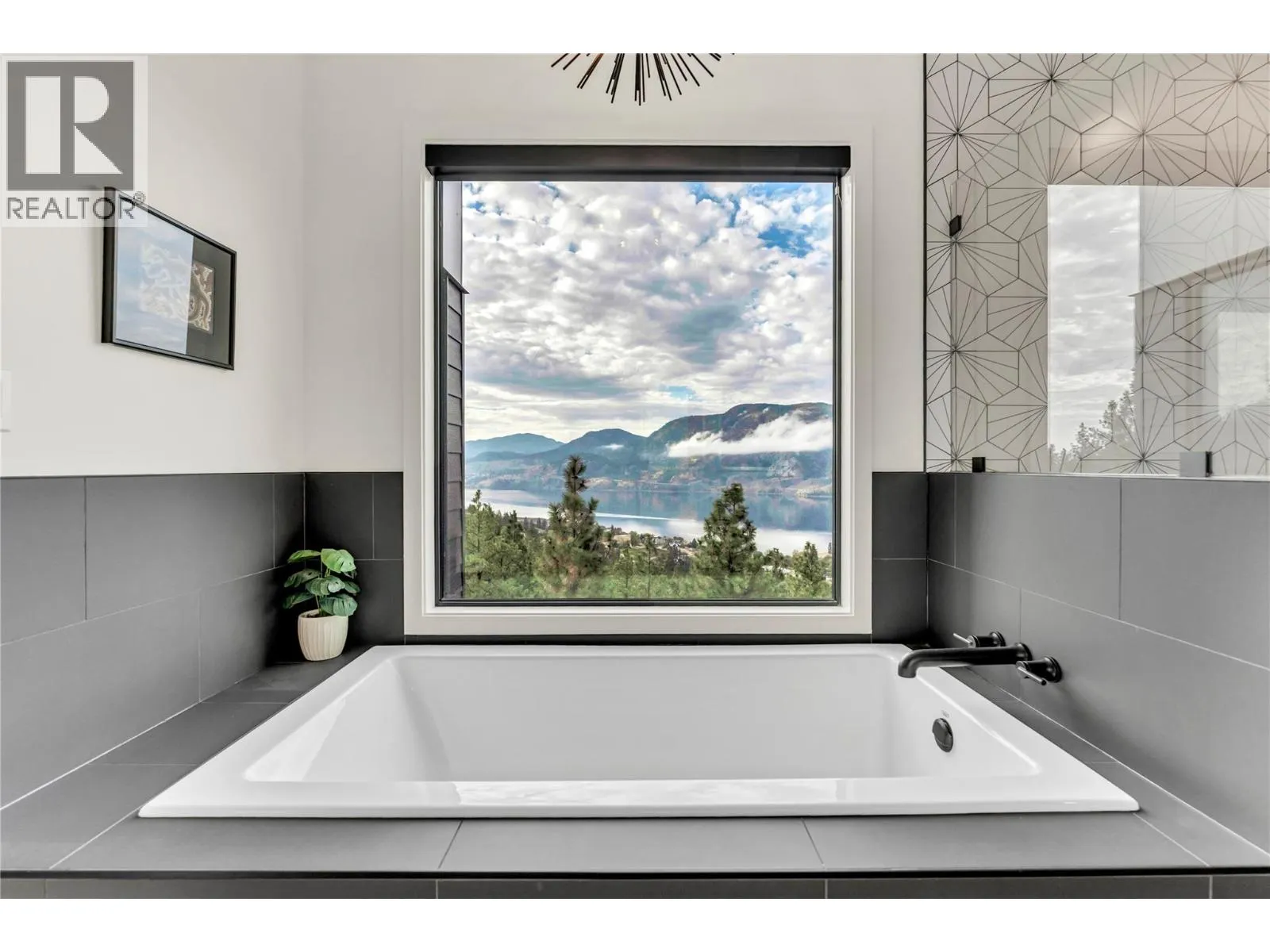 3331 Evergreen Drive Unit# 117