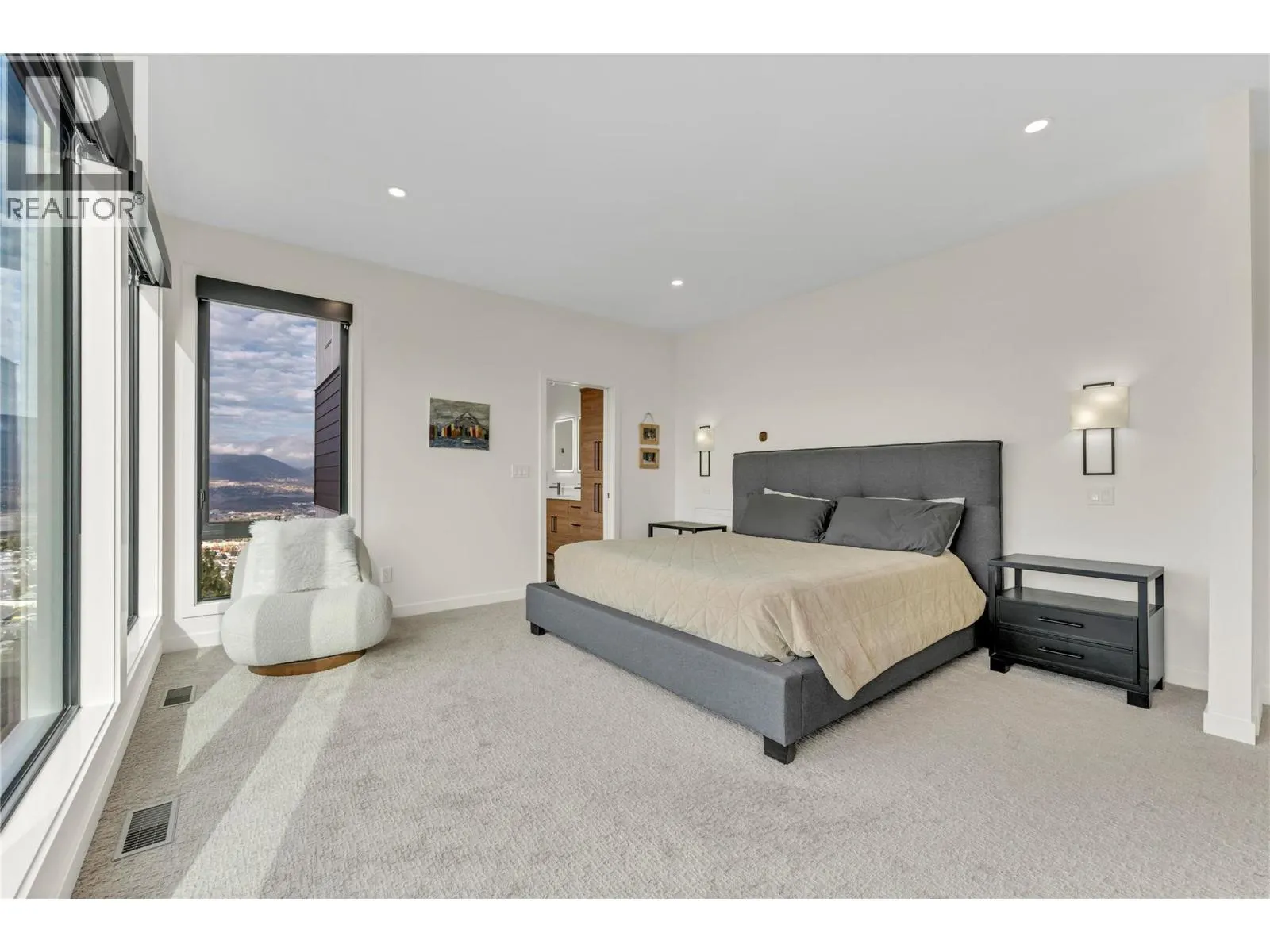 3331 Evergreen Drive Unit# 117