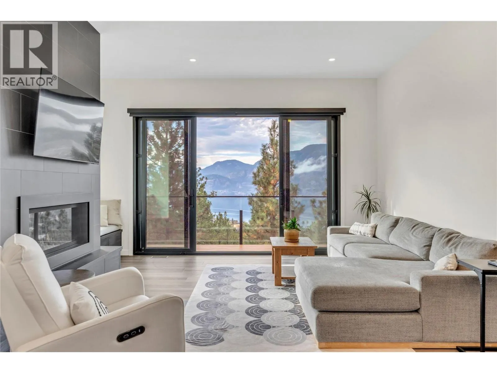 3331 Evergreen Drive Unit# 117