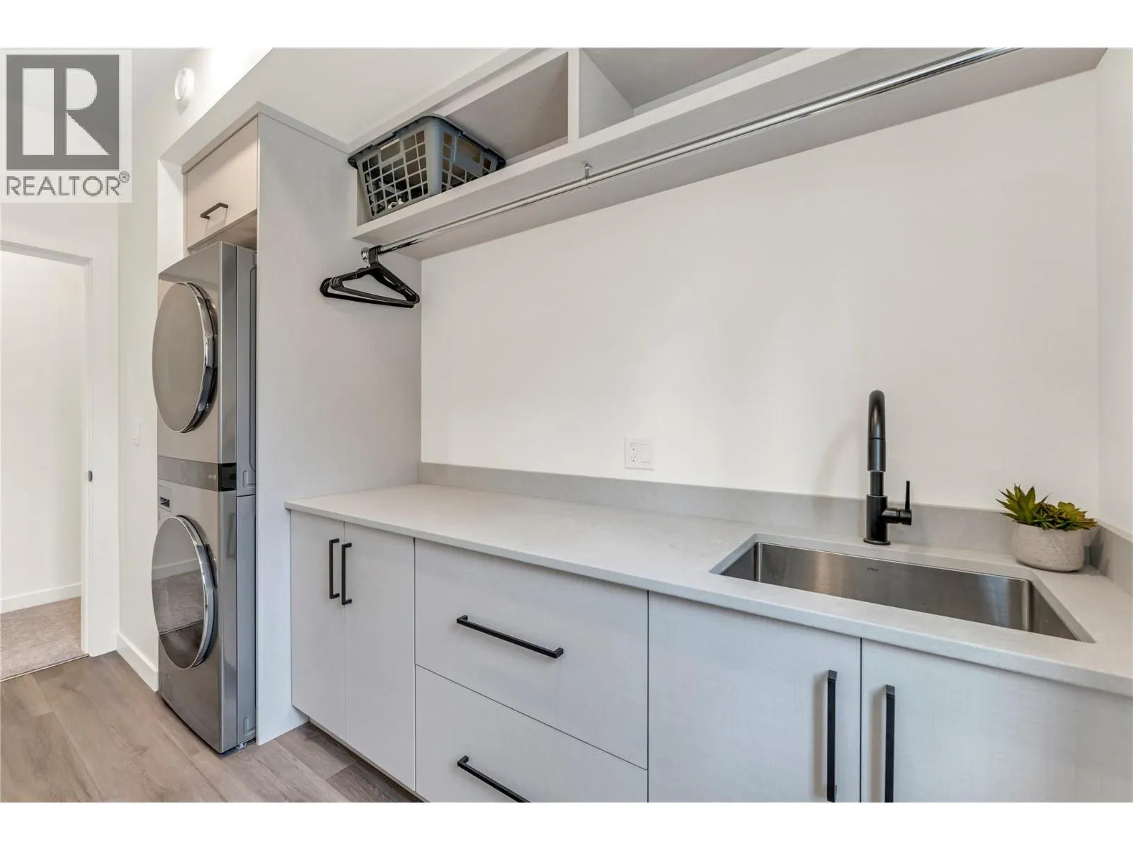 3331 Evergreen Drive Unit# 117