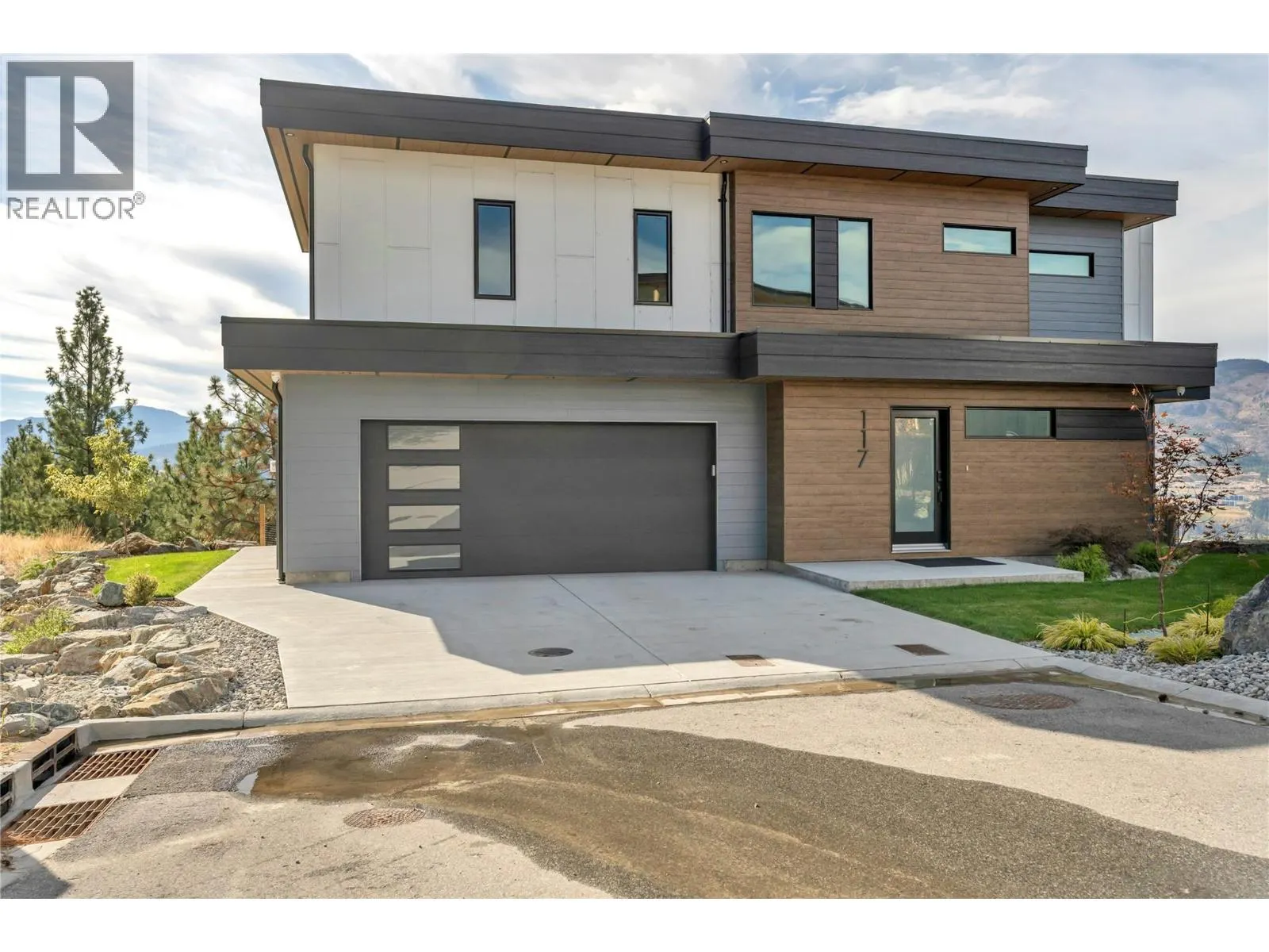 3331 Evergreen Drive Unit# 117