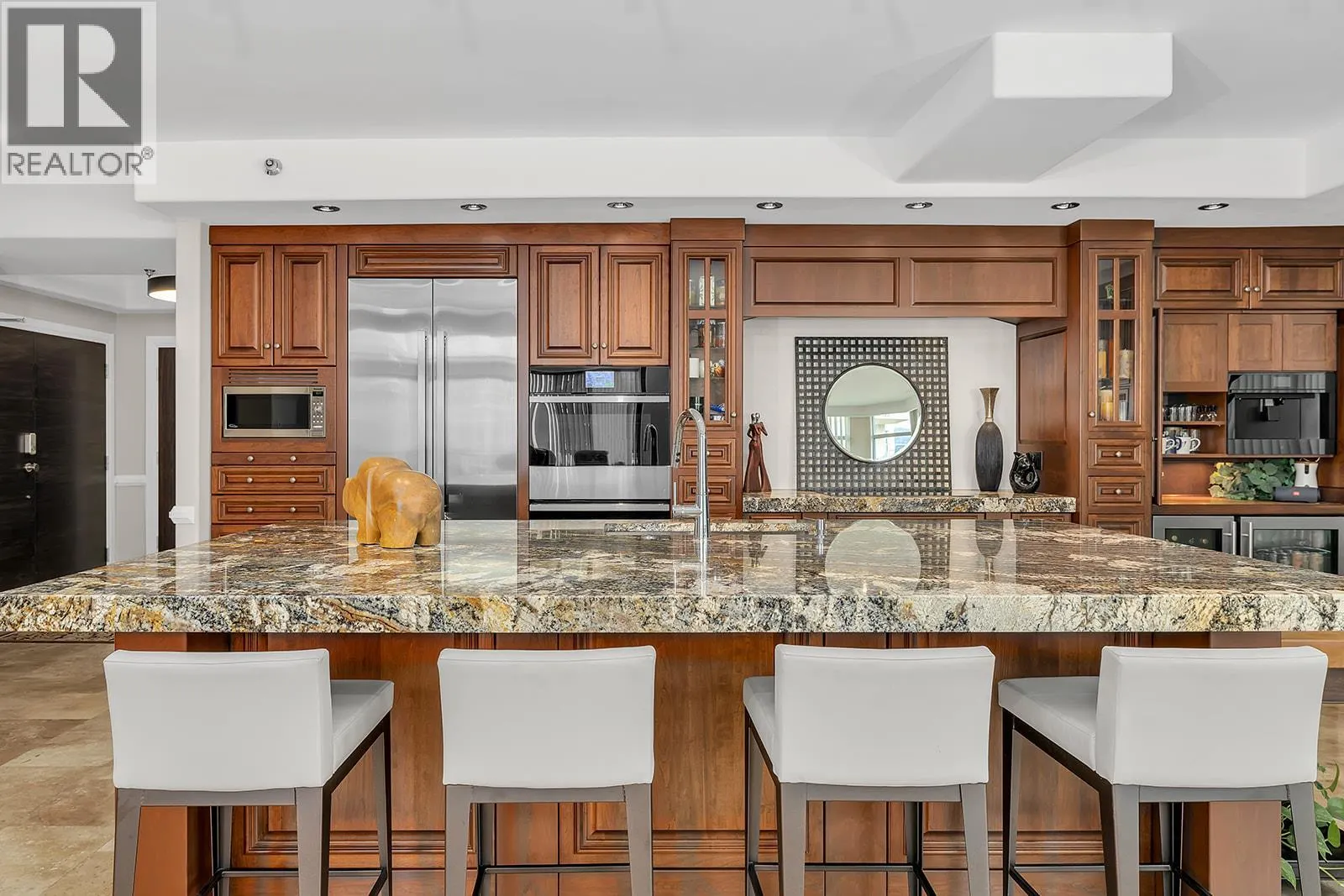 1152 Sunset Drive Unit# 1702