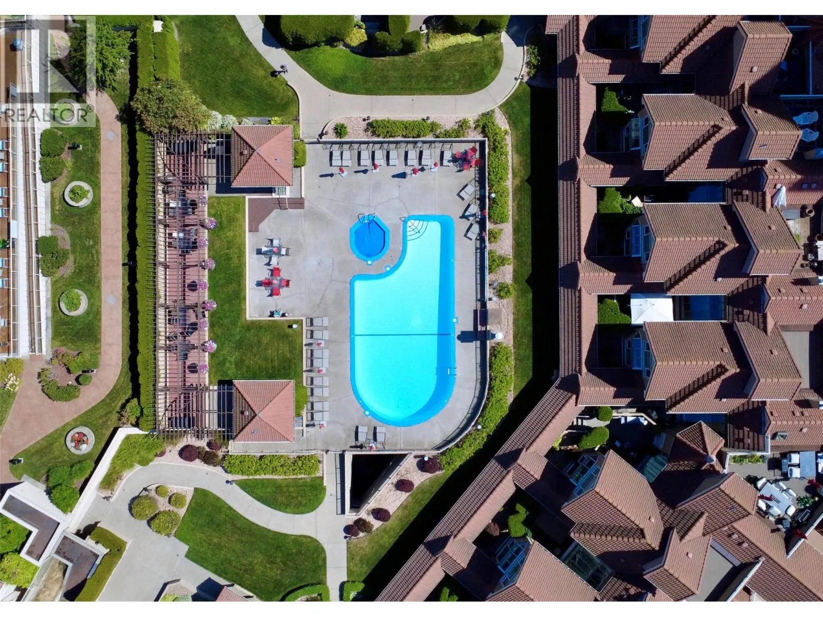 1152 Sunset Drive Unit# 1702