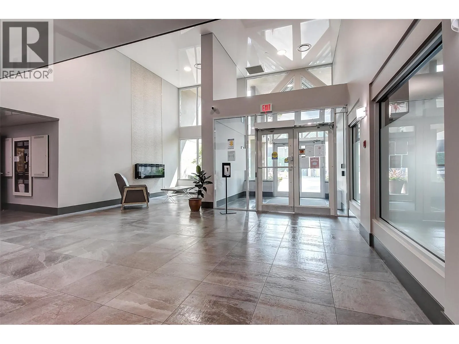 1152 Sunset Drive Unit# 1702