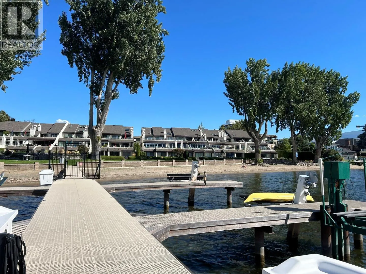 2900 Abbott Street Unit# 208